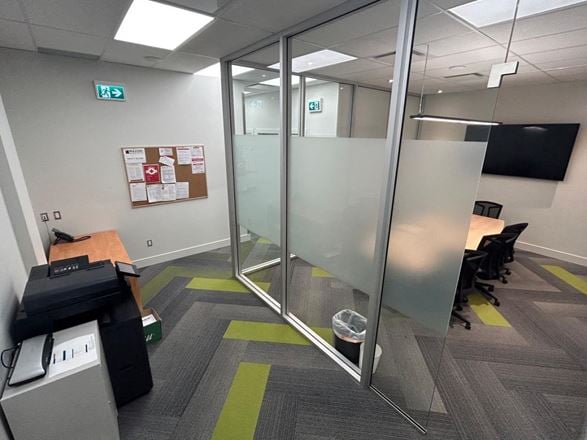 2520 Bridge Street -Service Commercial Strata Unit