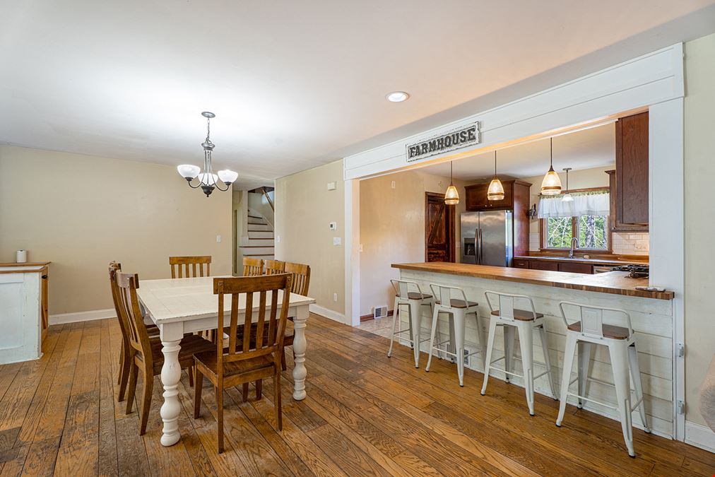 994 Grover Rd - Cape Code Single Family Home