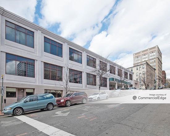 10 South 6th Street