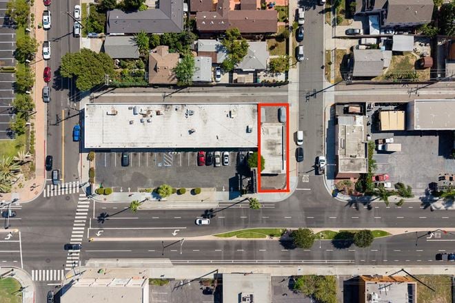22122 Norwalk Blvd