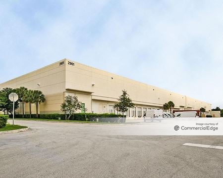 Industrial space for Rent at 2901 NW 27th Ave in Pompano Beach