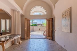 Beautiful Home Overlooking Yuma Country Club: 742 E Country Dr