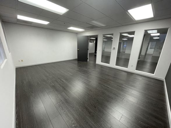 2404 San Ramon Valley Blvd
