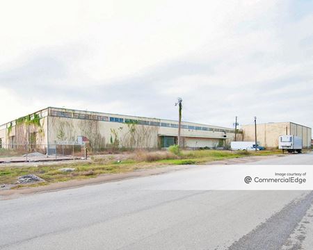 Photo of commercial space at 3200 Produce Row in Houston