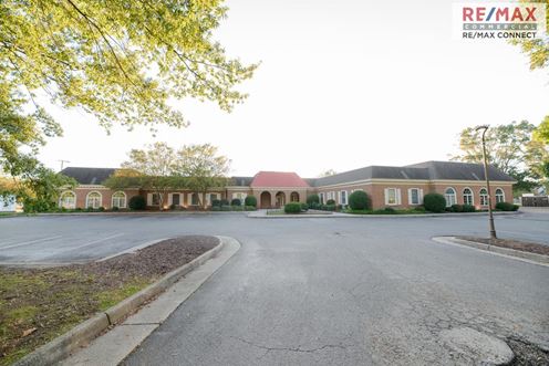 401 Oyster Point