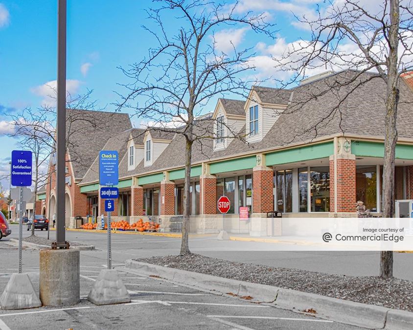 Shops at the Shores - 460 North Lapeer Road