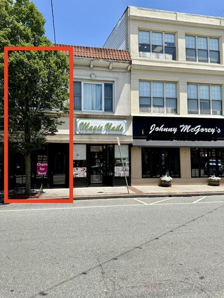 Photo of commercial space at 44 Atlantic Avenue in Lynbrook