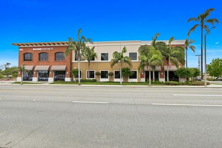 Commercial space for Rent at 1031 W Chapman Ave in Orange