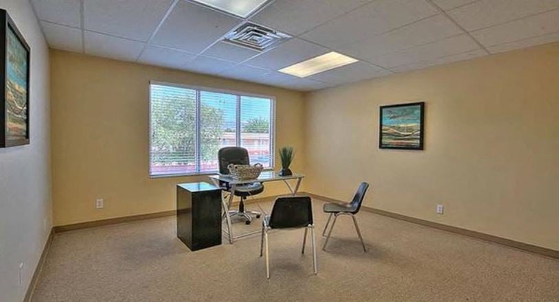 Absolute Offices - Diamond Suites