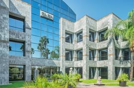 Olen Corporate Plaza