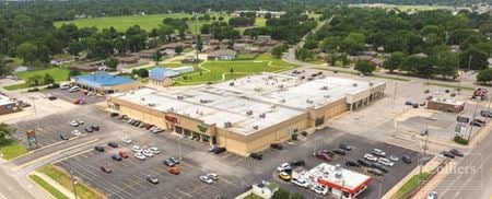 Retail space for Rent at Central Heights Shopping Center in Wichita