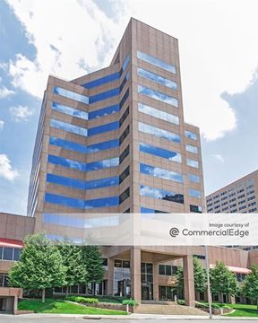 4435 Main St