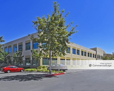 Commercial space for Rent at 2560 Teller Road in Thousand Oaks