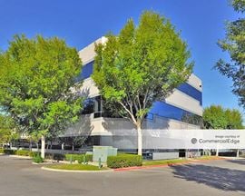 Gateway Corporate Center