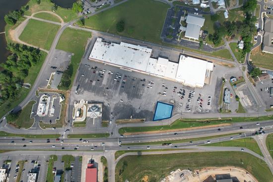 Southgate Plaza Outparcel For Sale