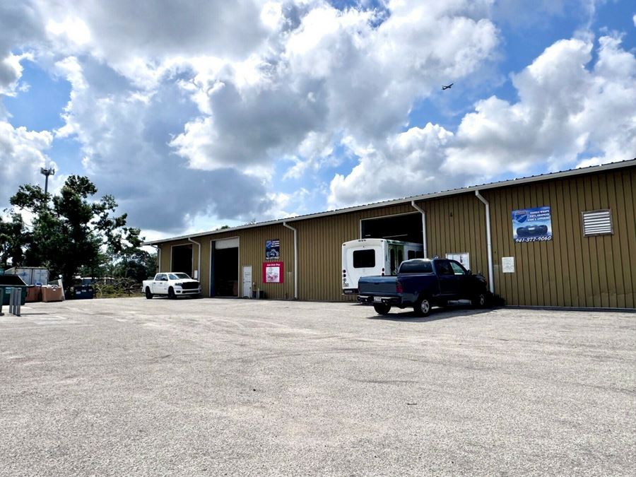 727 Cattlemen Road