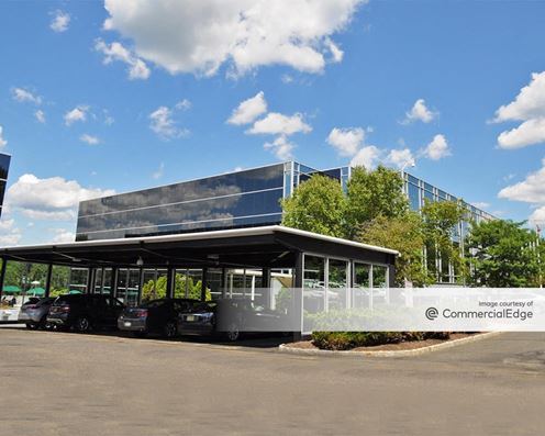 Mountain Heights Corporate Center - 420 Mountain Avenue