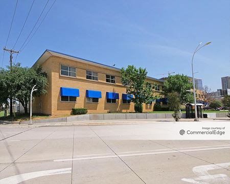 Industrial space for Rent at 315 Continental Avenue in Dallas