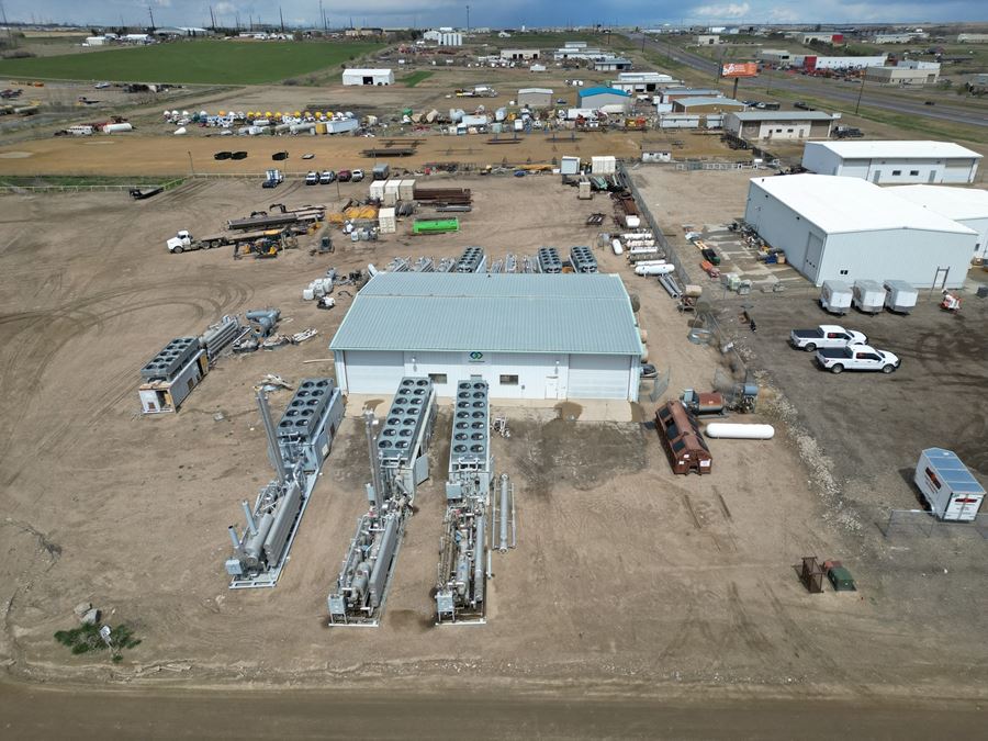 ±4,800 SF Free Standing Industrial Building | ±1 Acre Yard