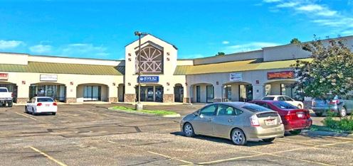Hunter's Gate Plaza