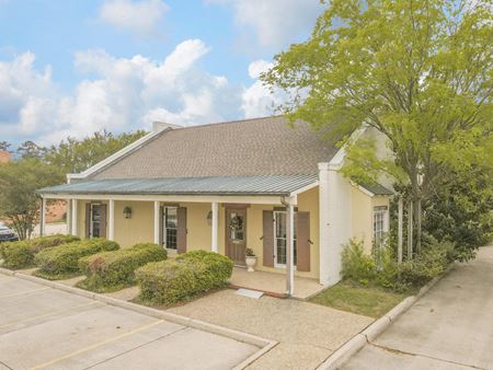 Photo of commercial space at 9535 Brookline Ave in Baton Rouge
