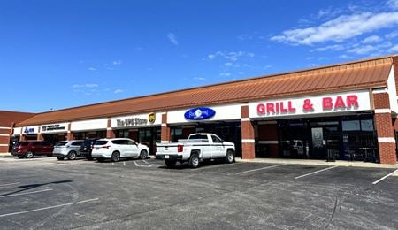 Retail space for Rent at 5625 Pearl Dr in Evansville