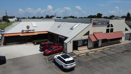 Retail space for Rent at 4201 Veterans Memorial Blvd in Metairie