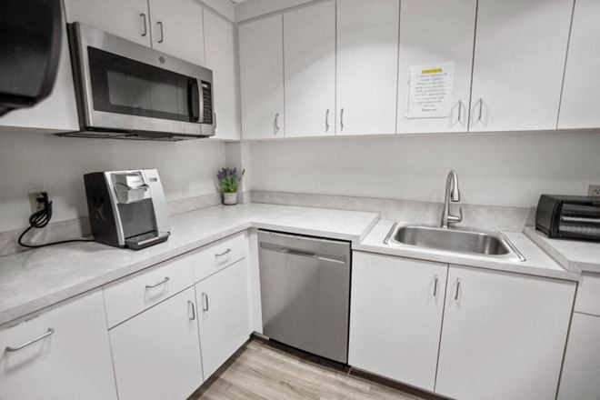 Intelligent Office (Palm Beach) - Wells Fargo Center