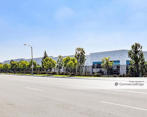 Rialto Commerce Center II