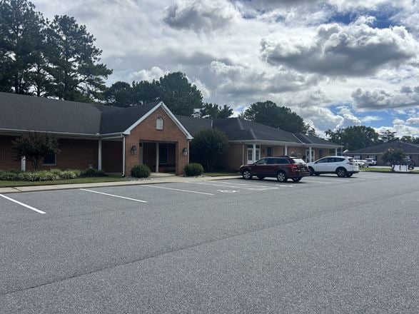 508 Idlewild Avenue, Suite 3