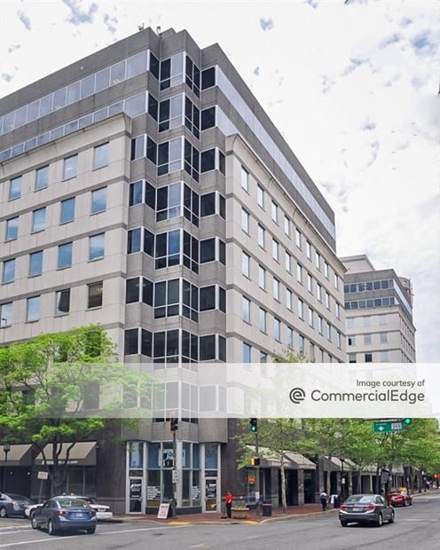 Bethesda Crescent - 4600 East-West Hwy