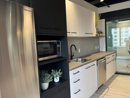 801      Space Photo Gallery 19