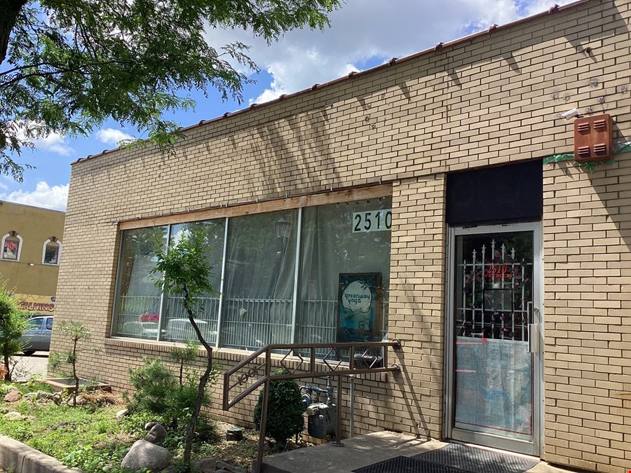 2510 Nicollet Ave