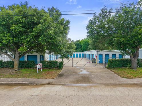 TALL OAKS STORAGE