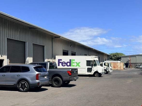 High Cube 2,000 SF Warehouse