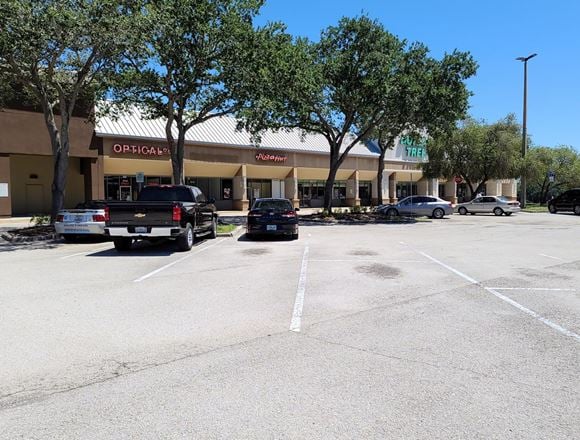 Brandon Boulevard Shops