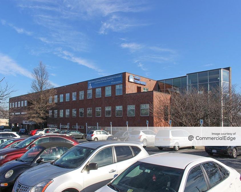 Kaiser Permanente Woodbridge Medical Center Property & Listing Details