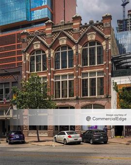 416 Congress Avenue