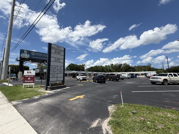 Kings Plaza Retail Center