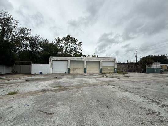 1017 Mcduff Ave N