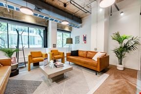 The Yard: Lincoln Square