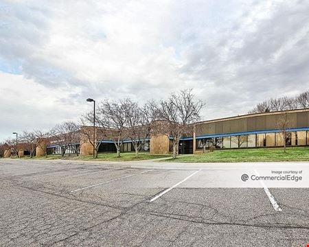 Photo of commercial space at 400 Gateway Blvd in Burnsville
