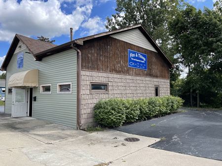 Retail space for Sale at 115 Water Street in Woodville