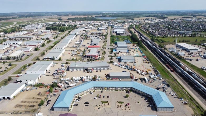 7471 Edgar Industrial Bend - Unit 11
