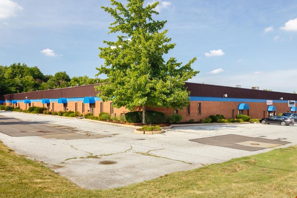 1927 -1947 E Aurora road