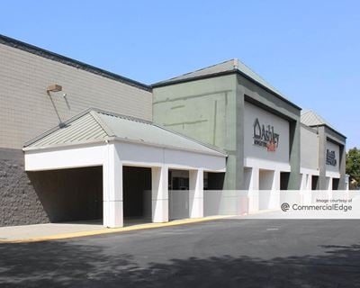 Alamo Plaza