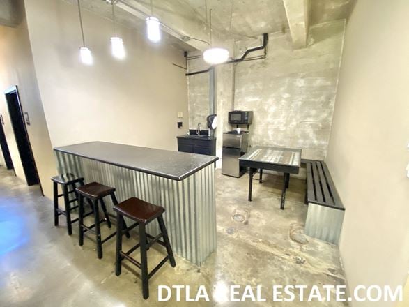DTLA Fashion District Creative Office Spaces! AC & 24/7 Accs!s