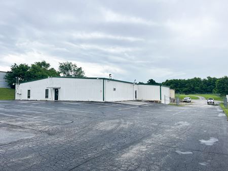 Photo of commercial space at 1630 N Eldon Ave in Springfield