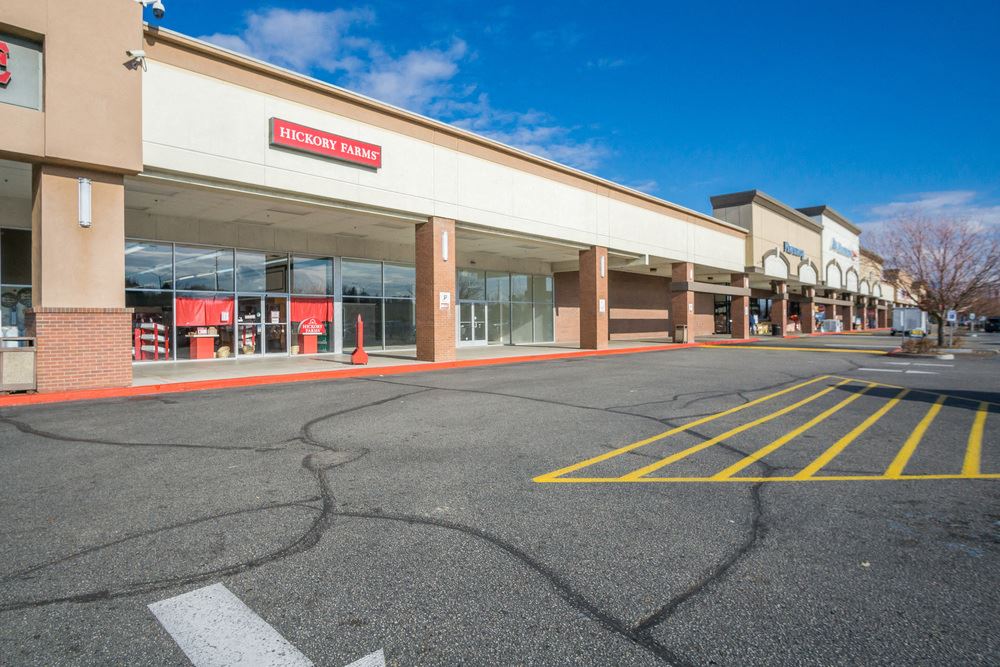 Hillcrest Shopping Center