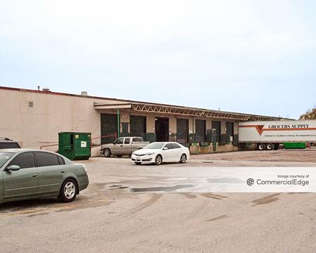 Industrial space for Rent at 2333 Wirt Road in Houston